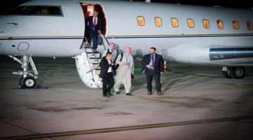 الإمارات تستضيف الإفراج عن مواطن أميركي محتجز في أفغانستان